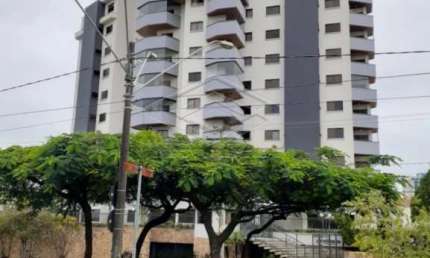 Apartamento com 4 quartos para alugar no Jardim Estoril, Bauru 
