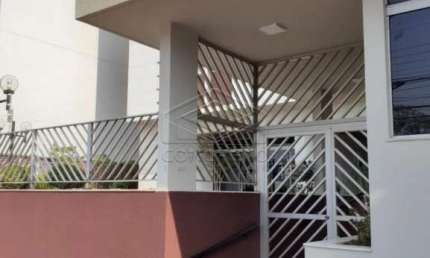 APARTAMENTO MOBILIADO COM 2 QUARTOS, SACADA E 1 VAGA