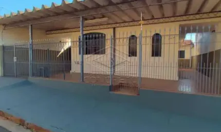 Casa com 2 quartos para alugar na Vila Independência, Bauru 