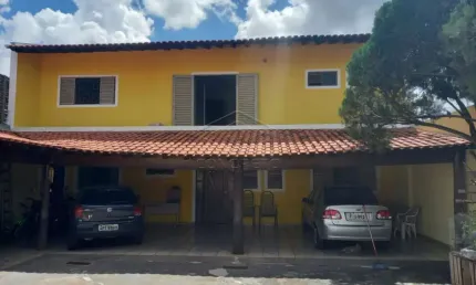 EXCELENTE RESIDÊNCIA COM 03 DORMITÓRIOS SENDO 1 SUÍTE. JARDIM CAROLINA, BAURU/SP