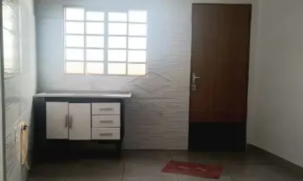 KITNET COM 1 DORMITÓRIO EM EXCELENTE LOCALIZAÇÃO. VILA GIUNTA, BAURU/SP