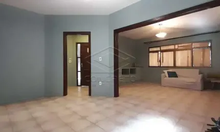 Casa com 3 quartos para alugar no Jardim Alvorada, Jaú 