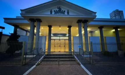 Casa comercial para alugar no Centro, Bauru 
