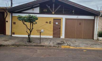 Casa com 3 quartos à venda no Jardim Panorama, Bauru 