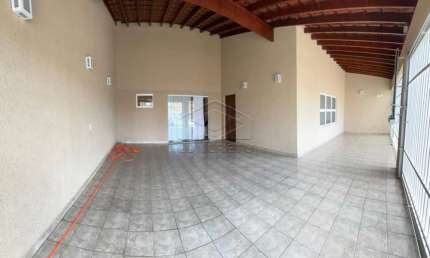 Casa com 3 quartos à venda na Vila Nipônica, Bauru 