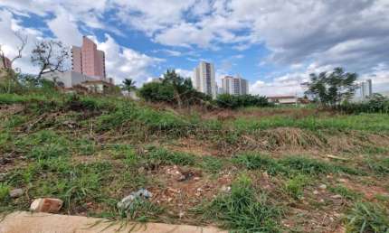 Casa à venda no Jardim Paulista, Bauru 