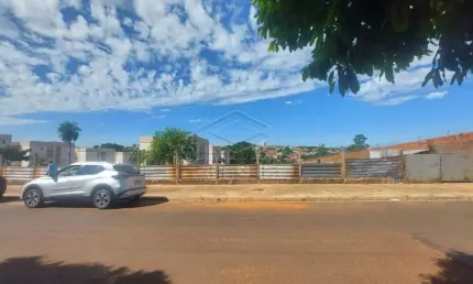 Área ampla com boa localização para empreendimentos populares!