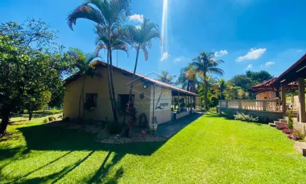 Fazenda à venda no Centro, Dois Córregos 