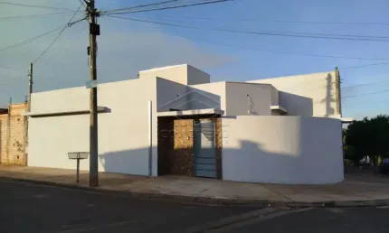 Casa com 3 quartos à venda no Jardim Mendonça, Bauru 