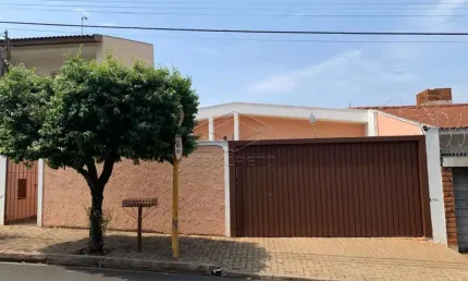 Casa com 3 quartos à venda no Centro, Bauru 