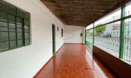 Casa com 3 quartos para alugar no Jardim Ubirama, Lençóis Paulista 
