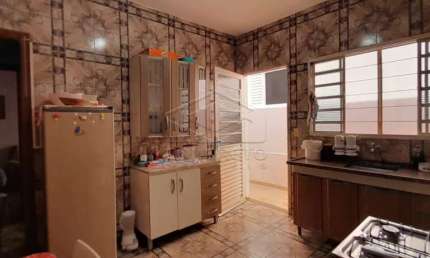 Casa com 2 quartos para alugar na Vila Nova, Jaú 