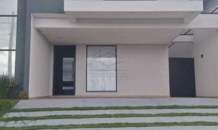 Casa com 3 quartos para alugar no Lívia III, Botucatu 