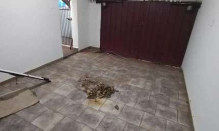 Casa com 3 quartos para alugar no Núcleo Habitacional Naza Arradi Nahas, Barra Bonita 