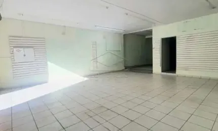 Salão Comercial 260m² para Locação no Centro de Bauru
