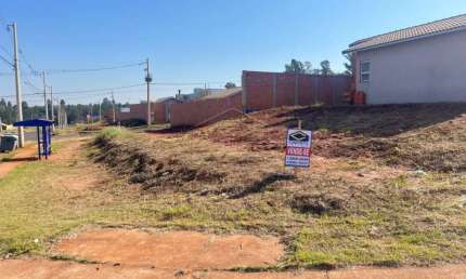 Casa à venda na Vila Nossa Senhora Aparecida, Lençóis Paulista 