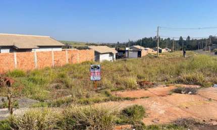 Casa à venda na Vila Nossa Senhora Aparecida, Lençóis Paulista 