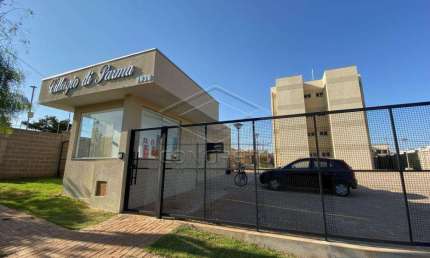 Apartamento no Térreo com 02 Quartos, 01 Vaga de Garagem, Apartamento novo.