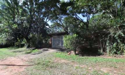 LINDA CHÁCARA COM 3 DORMITÓRIOS E AREA DE LAZER COMPLETA