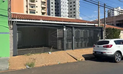 LINDA CASA COM 3 DORMITÓRIOS - PROXIMO À AVENIDA GETULIO VARGAS