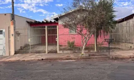 Casa com 1 quarto à venda no Jardim Redentor, Bauru 