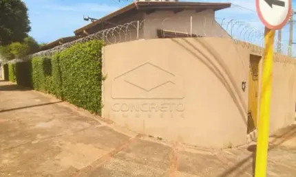 Casa com 2 quartos para alugar no Jardim América, Bauru 