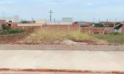 Casa à venda no Loteamento Vitória, Barra Bonita 