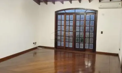 Casa com 3 quartos para alugar no Jardim Europa, Bauru 