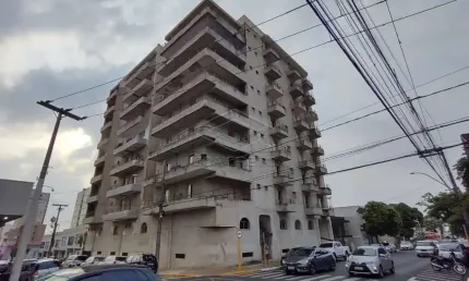 Apartamento com 3 quartos para alugar na Vila América, Bauru 