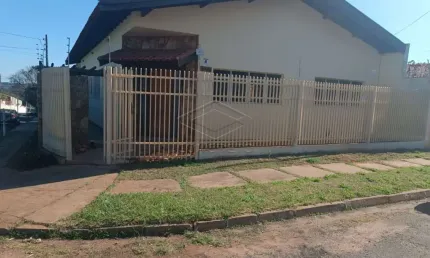 Casa com 3 quartos para alugar no Parque Jardim Europa, Bauru 