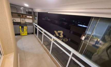 Apartamento com 3 dormitórios à venda, 76 m² por R$ 640.000,00 - Glória - Macaé/RJ