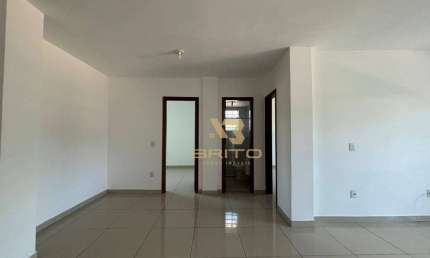Apartamento com 2 dormitórios à venda, 82 m² por R$ 370.000,00 - Cancela Preta - Macaé/RJ