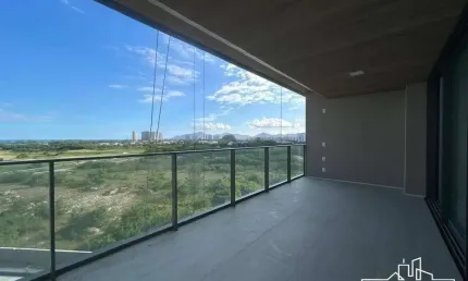 Quatro paredes vende luxuosíssimo apartamento de 194m² no exclusivo oceana golf, na barra da tijuca