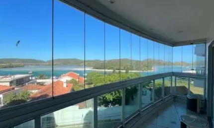 Quatro paredes vende cabo frio praia do forte passagem 3 qts 1 suíte, 162m2, vista mar, pé na areia