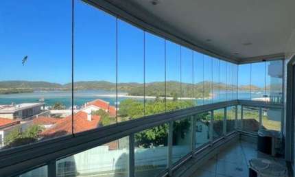 Quatro paredes vende Cabo frio Praia do forte Passagem 3 qts 1 suíte, 162m2, vista mar, pé na areia