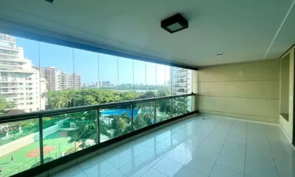 Quatro Paredes Aluga Península Atmosfera 4 qts 180m2