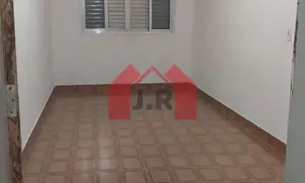 Casa com 2 quartos para alugar no Jardim Itapeva, Mauá  por R$ 1.400