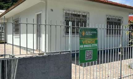 Casa com 2 quartos à venda na Rua Custódio Fermino Vieira, 74, Saco dos Limões, Florianópolis, 80 m2 por R$ 650.000