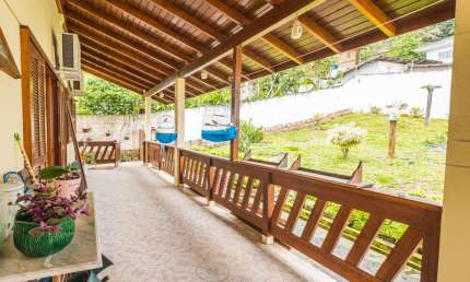 Casa com 4 quartos à venda na Servidão Oscar João Costa, 84, João Paulo, Florianópolis, 217 m2 por R$ 1.590.000