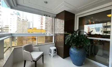 Apartamento com 3 quartos à venda na rua duarte schutel, 135, centro, florianópolis, 130 m2 por r$ 3.000.000