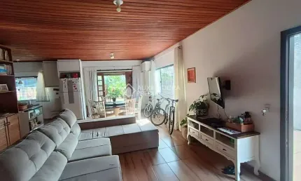 Casa com 3 quartos à venda na Rua Leonel Pereira, 1212, Cachoeira do Bom Jesus, Florianópolis, 148 m2 por R$ 1.596.000