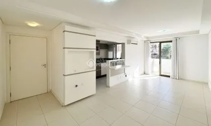 Apartamento com 2 quartos à venda na rua jairo callado, 101, centro, florianópolis, 70 m2 por r$ 985.000