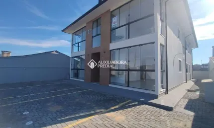 Apartamento com 3 quartos à venda na Cardida Freitas da Rosa, 137, Enseada de Brito, Palhoça, 81 m2 por R$ 499.000