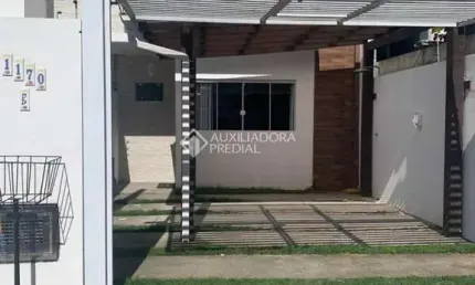 Casa com 2 quartos à venda na Servidão Joesi Guimarães da Silva, 1170, São João do Rio Vermelho, Florianópolis, 85 m2 por R$ 395.000