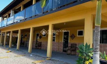Prédio à venda na 100, 01, Balneário Ponta do Papagaio (Ens Brito), Palhoça, 315 m2 por R$ 3.750.000