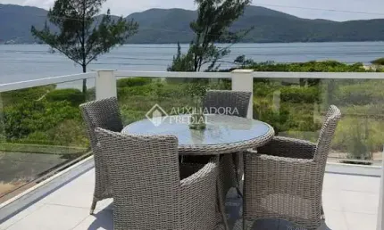 Casa com 1 quarto à venda na Andaia, 100, Enseada de Brito, Palhoça, 360 m2 por R$ 2.000.000