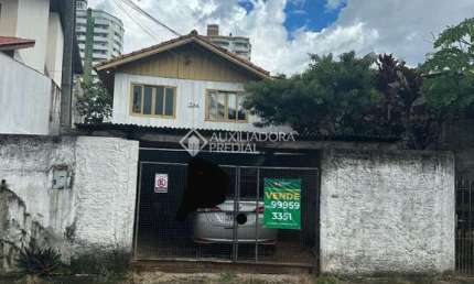 Terreno à venda na Rua Coronel Américo, 794, Barreiros, São José, 300 m2 por R$ 480.000
