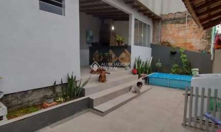 Casa com 3 quartos à venda na Rua Faial, 300, São Sebastião, Palhoça, 82 m2 por R$ 390.000