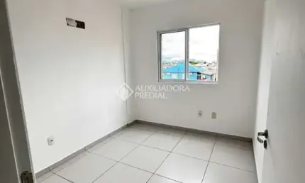 Apartamento com 2 quartos à venda na Rua José João Silvino, 44, Barra do Aririú, Palhoça, 53 m2 por R$ 250.000