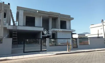 Casa com 3 quartos à venda na Rua Carlos Becker, 2, São Francisco, Santo Amaro da Imperatriz, 166 m2 por R$ 1.028.200